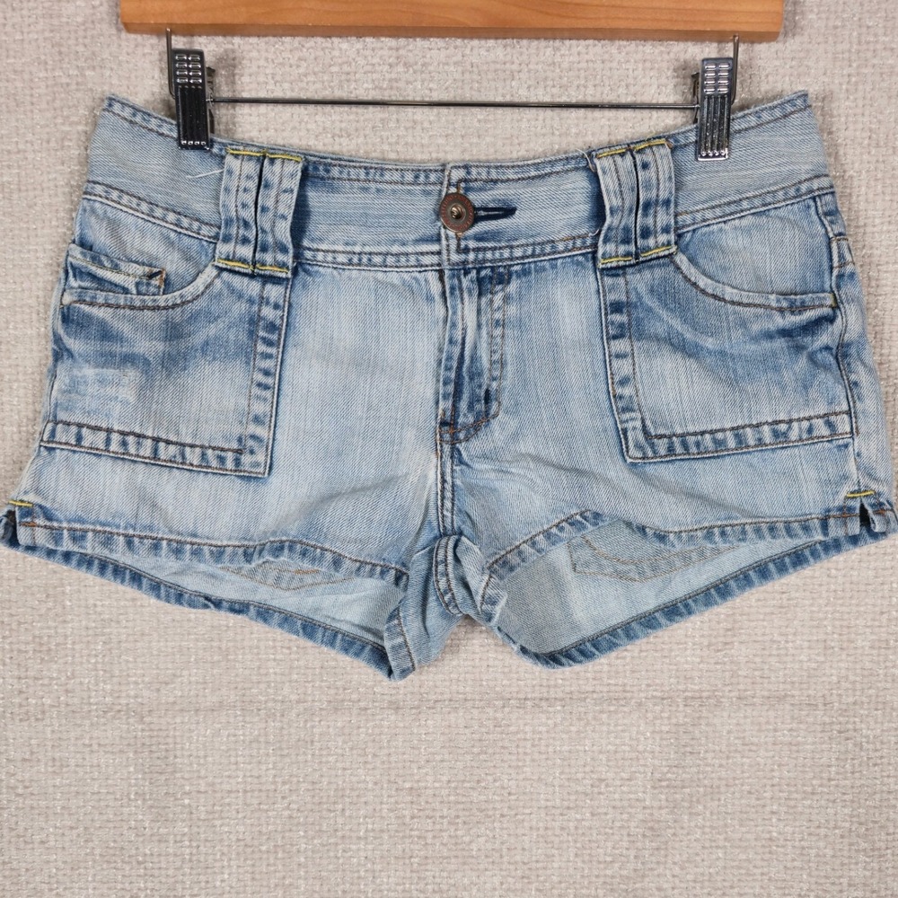 American Eagle Outfitters Light Wash Denim Short Shorts